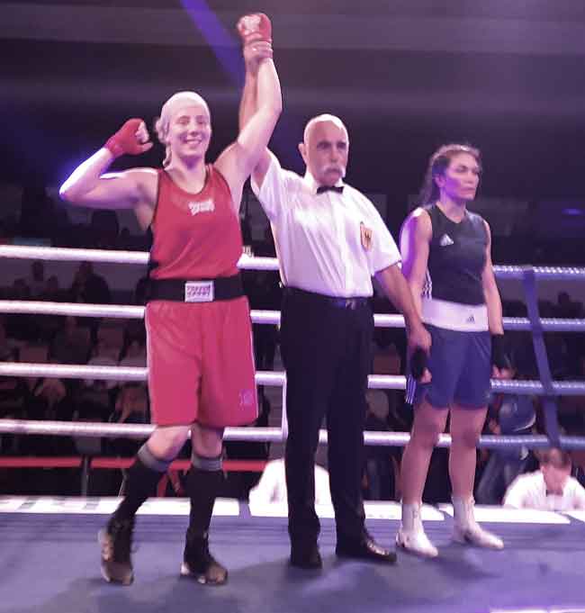 Goldmaedchen Alina Popp